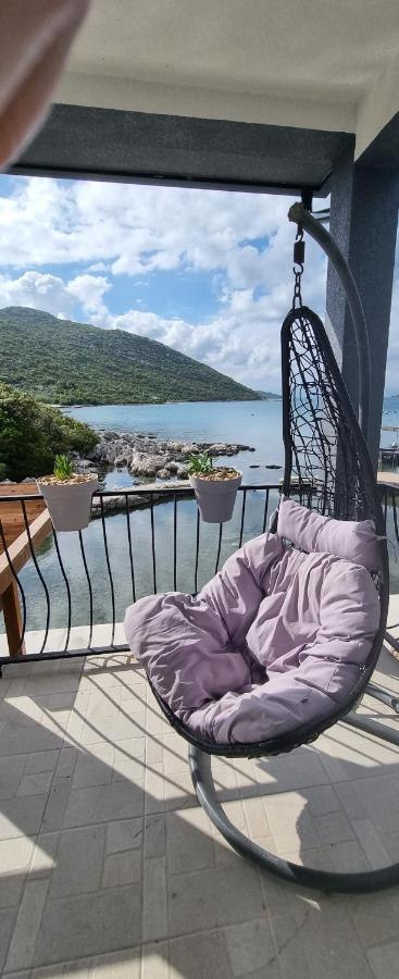 Private Villa By The Sea Жуляна Экстерьер фото